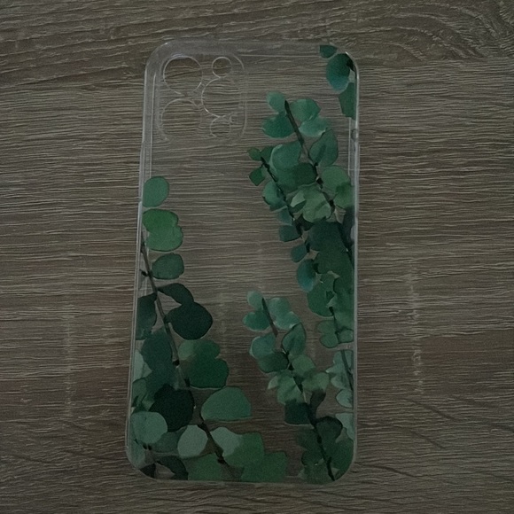 iPhone 12/12 Pro SHEIN cases - Picture 5 of 8